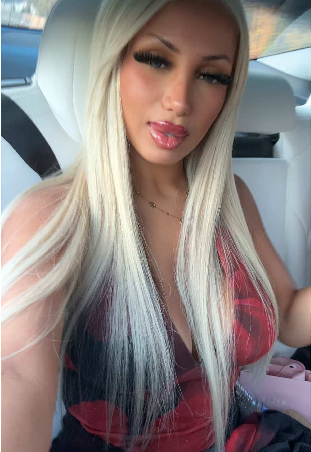 @Ta blonde préférée • Tasnim 🦋