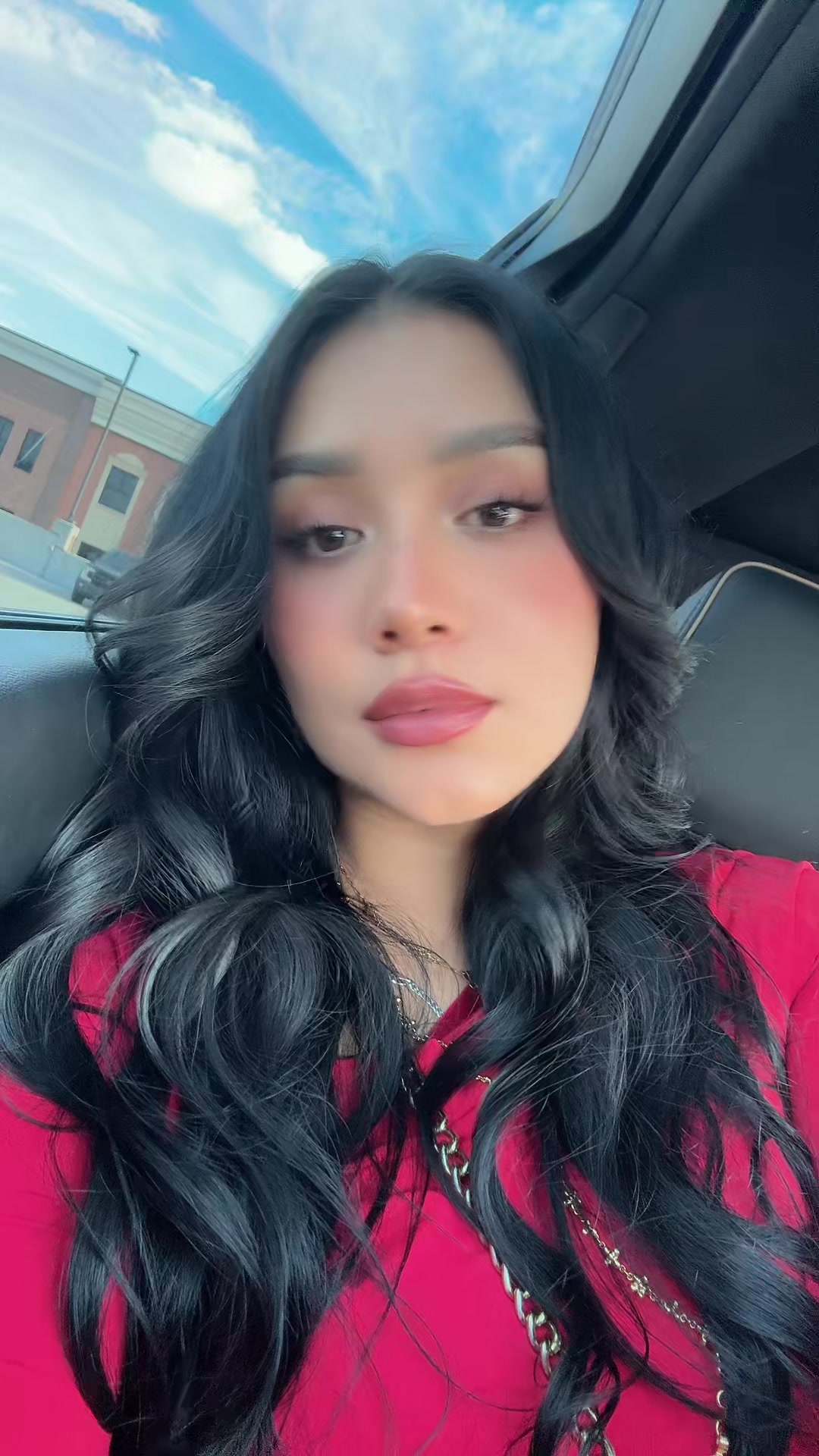 @Lucero