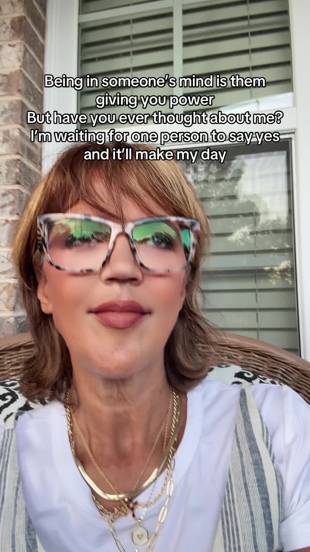 @Demi