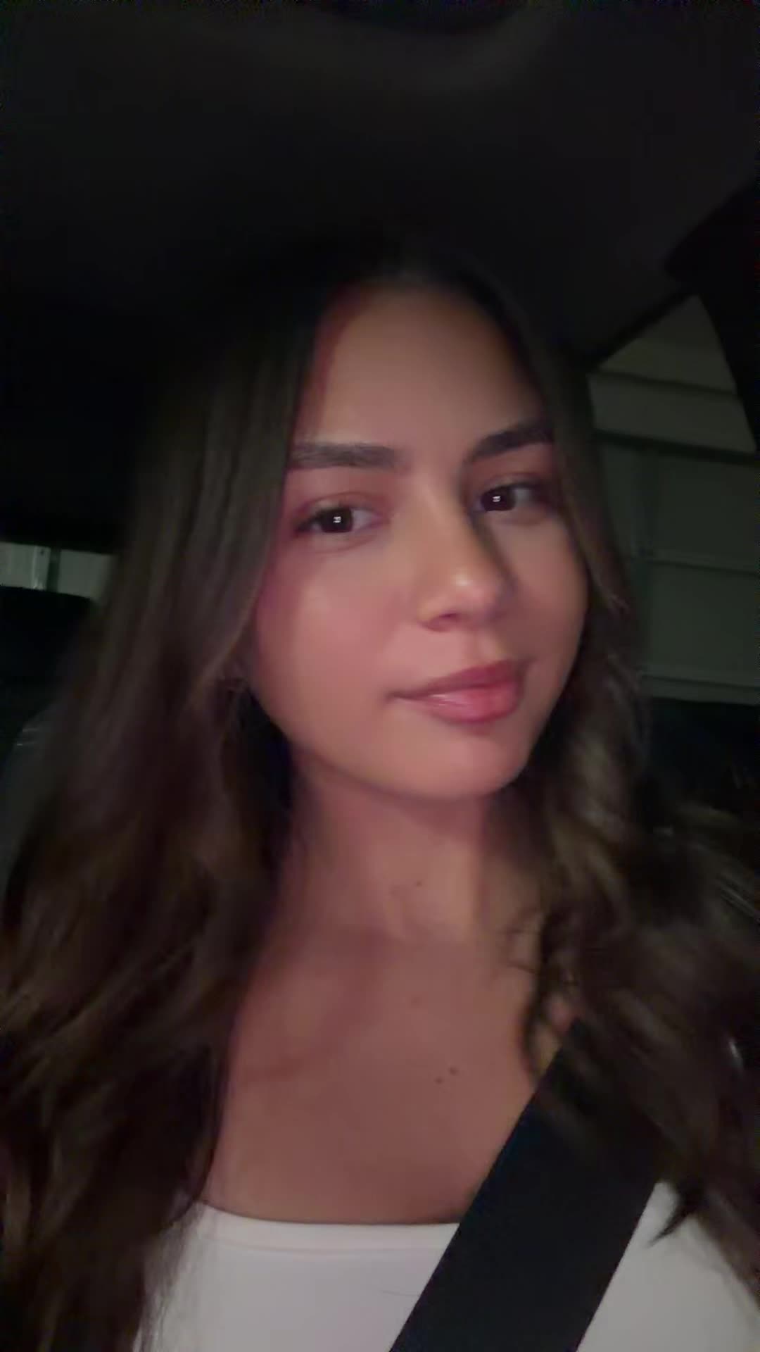 @minicaryn