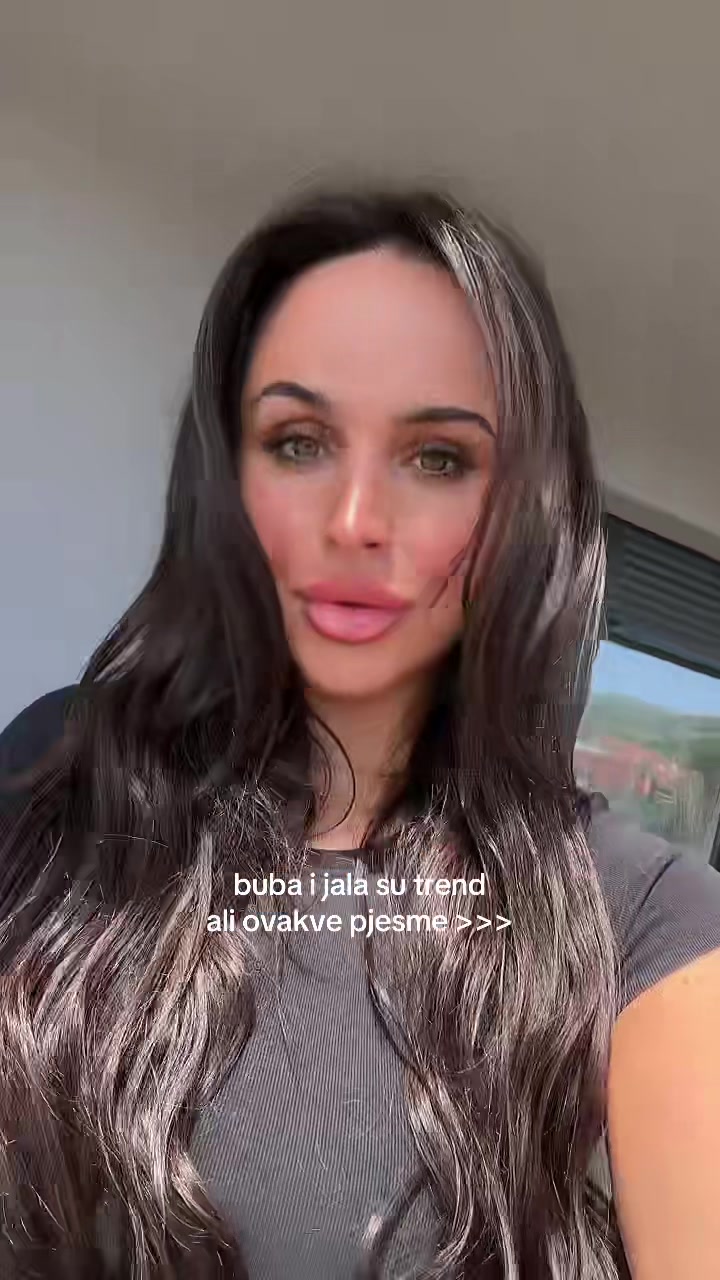 @mia_miskulin