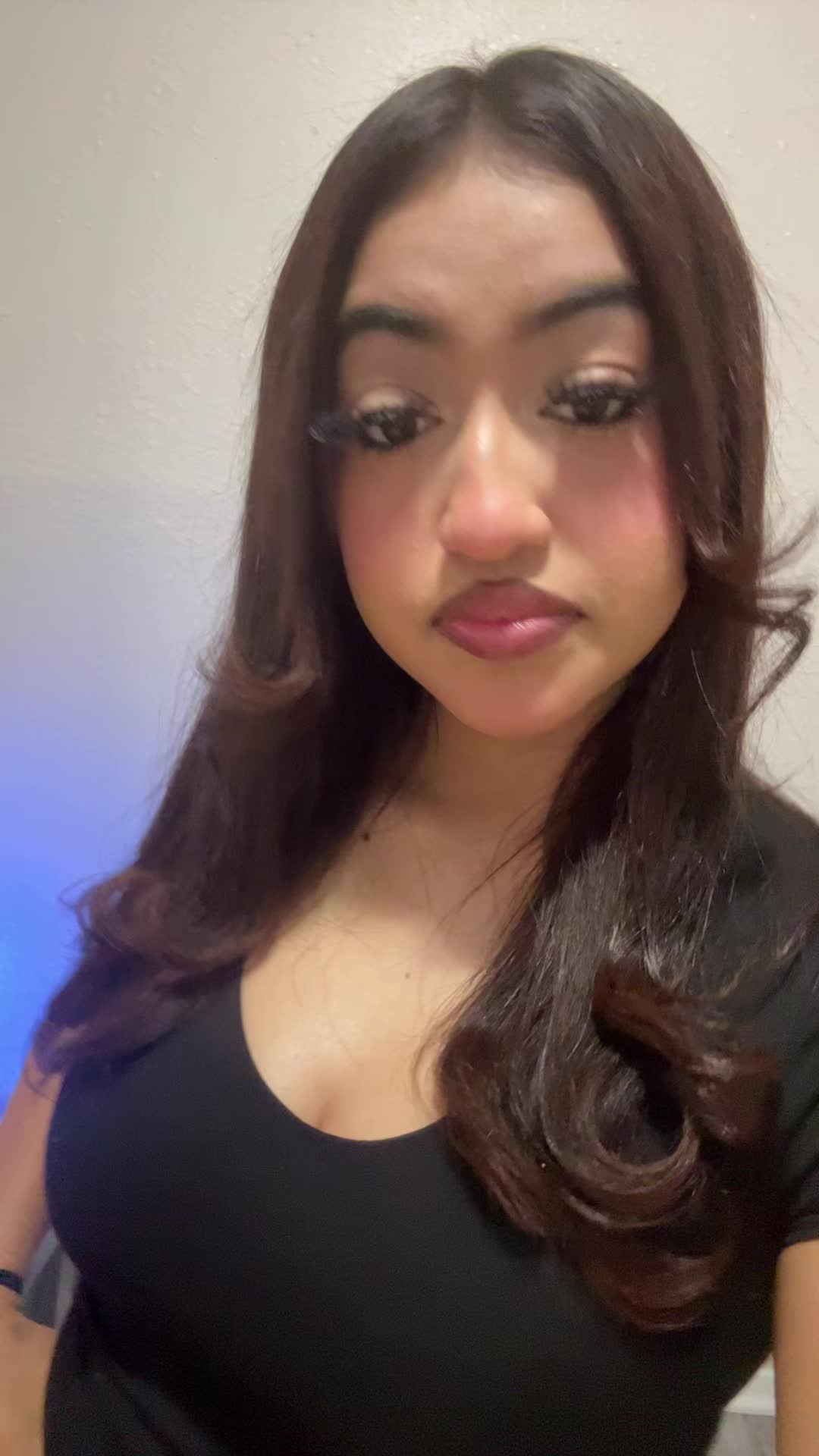 @￴￴🥑
