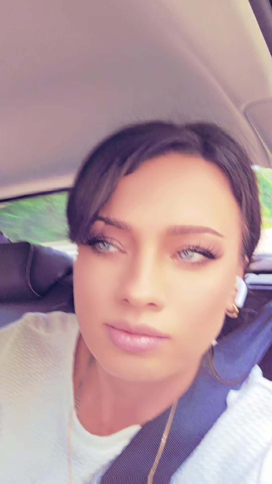 @💕𝒜𝓃𝓃𝒶 💕