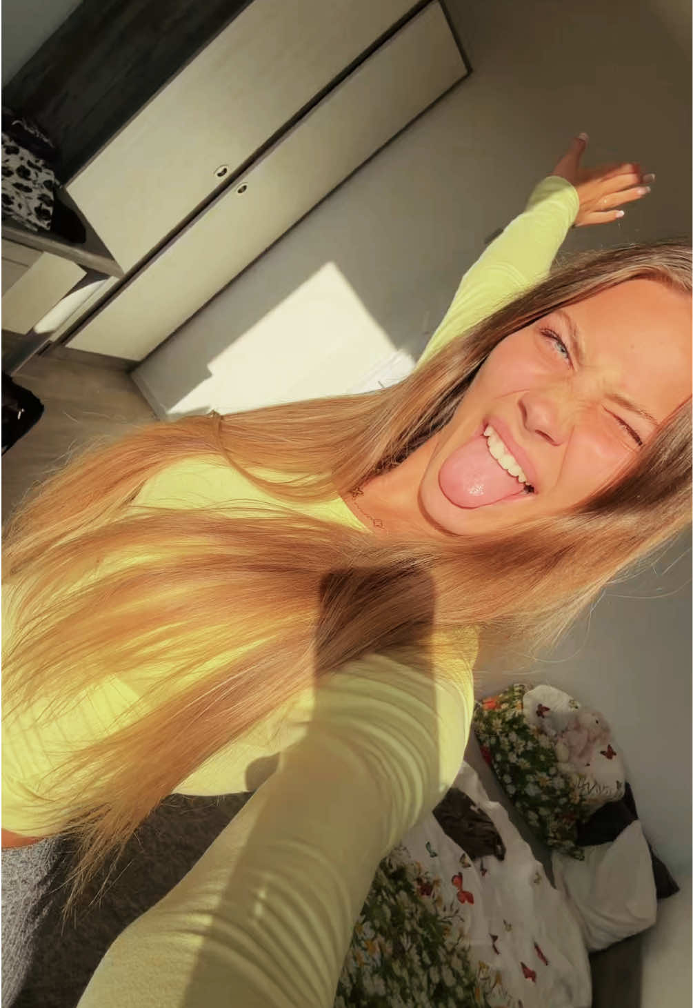 @nölli