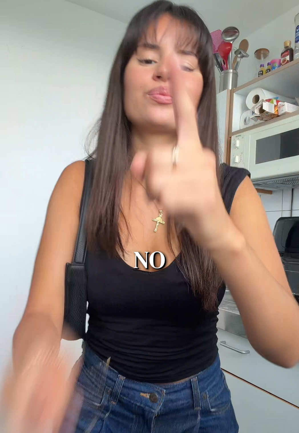 @angelafals 💗