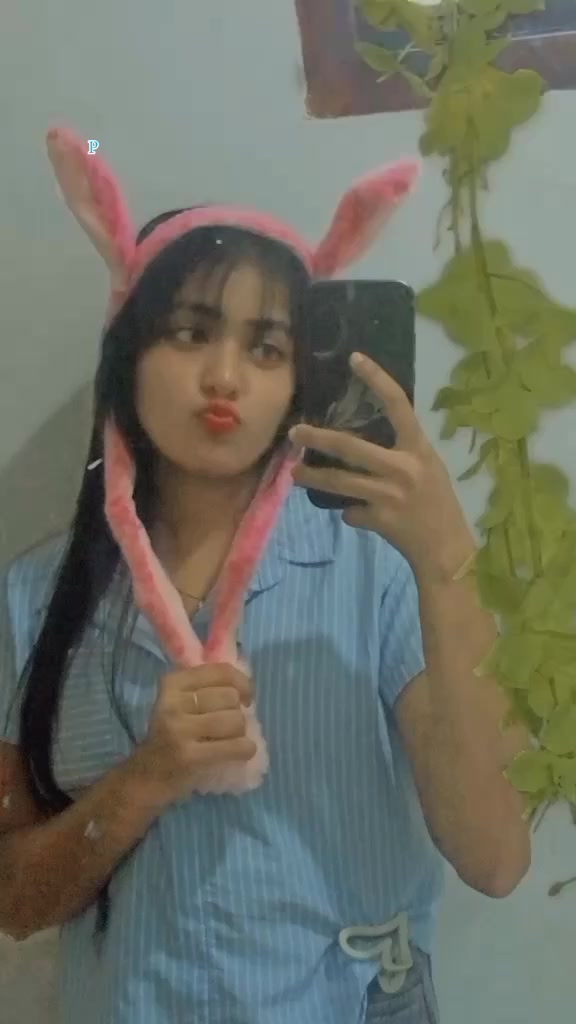 @Hiru_S_Bbh