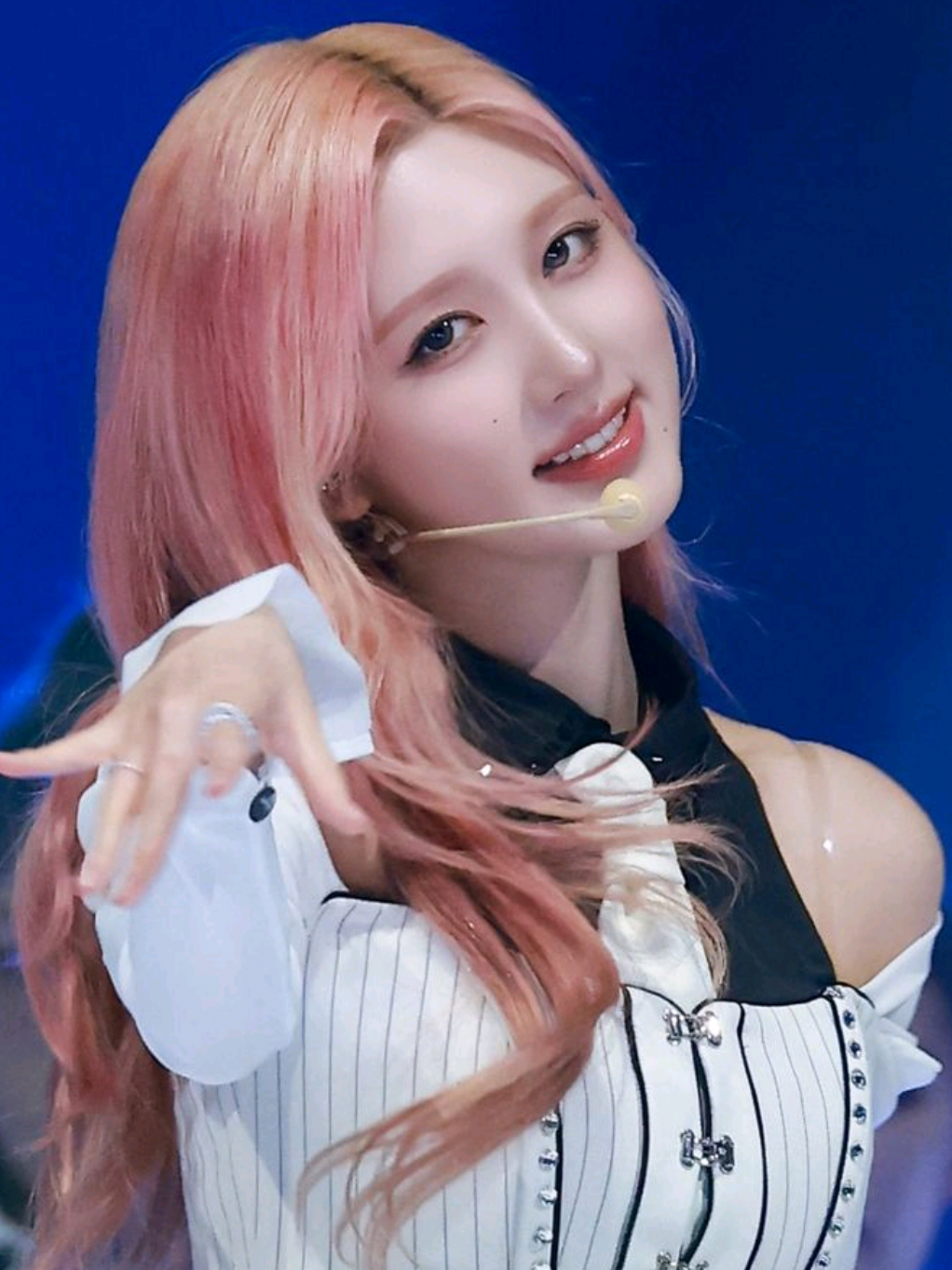 @ASIA POP 4K GLOBAL OFFICIAL 5