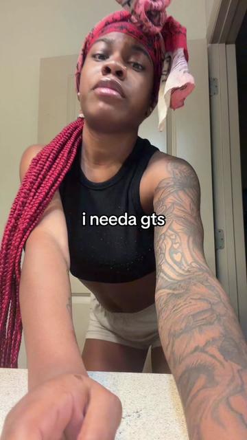 @👩🏾&zwj;❤️&zwj;💋&zwj;👩🏽