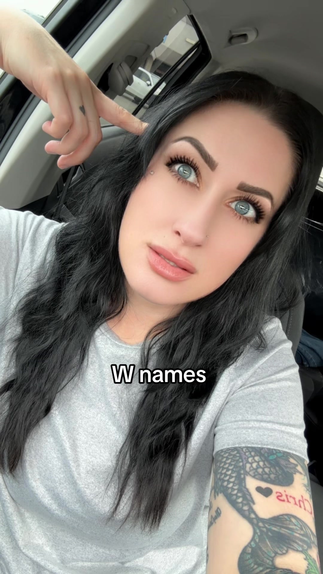 @Valentina Marie