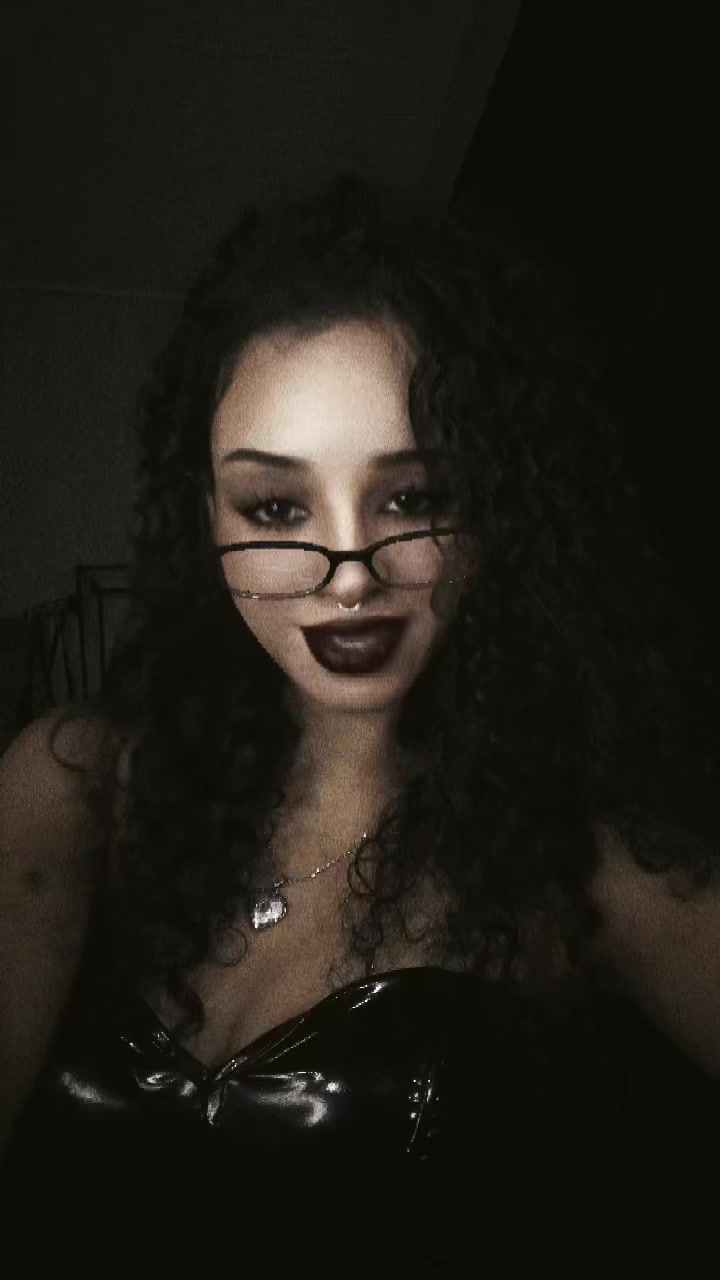 @J&rsquo;🦇