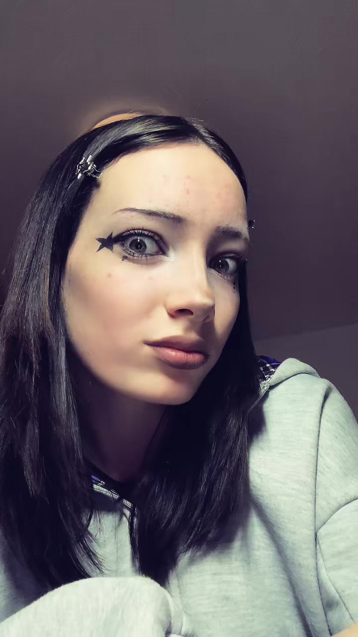 @𝐚𝐥𝐢𝐬𝐬𝐚💿&bull;&deg;✩˚⁷