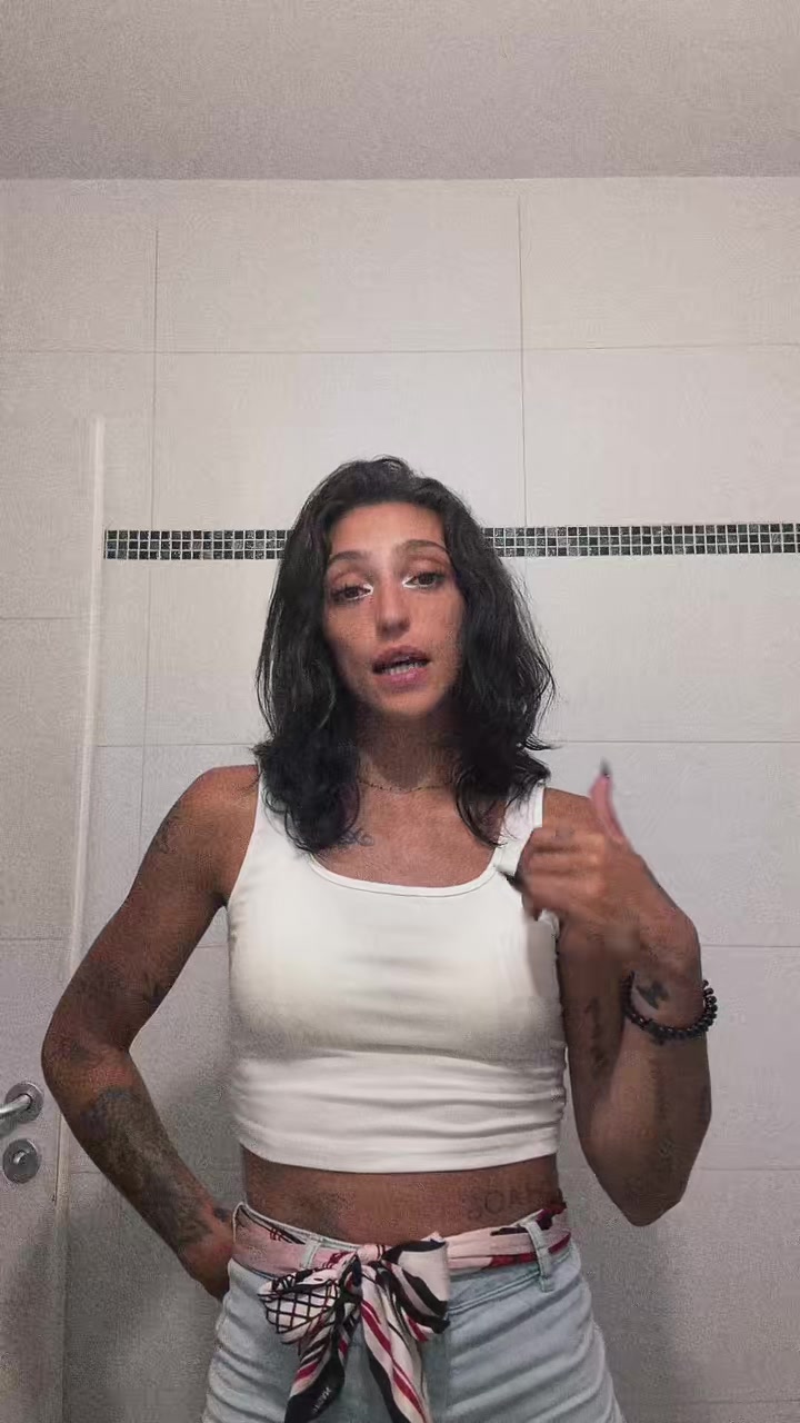 @LisandraFieschi 🍒