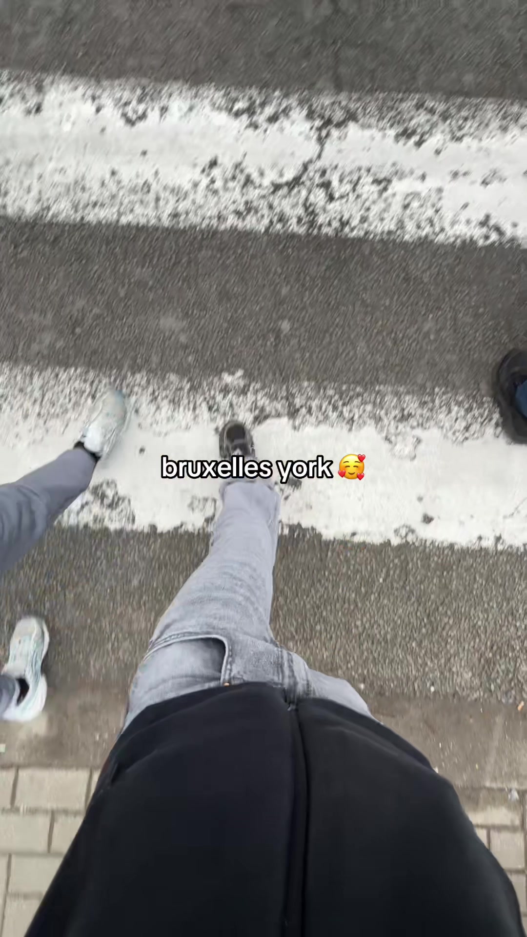 @m.ae3_