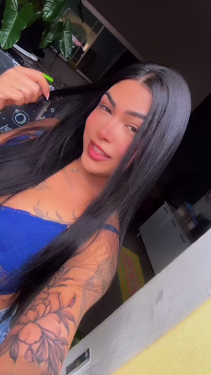 @monyque.diass