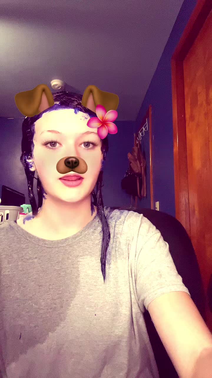 @Serenity ‧₊˚🖇️✩ ₊˚🎧⊹♡