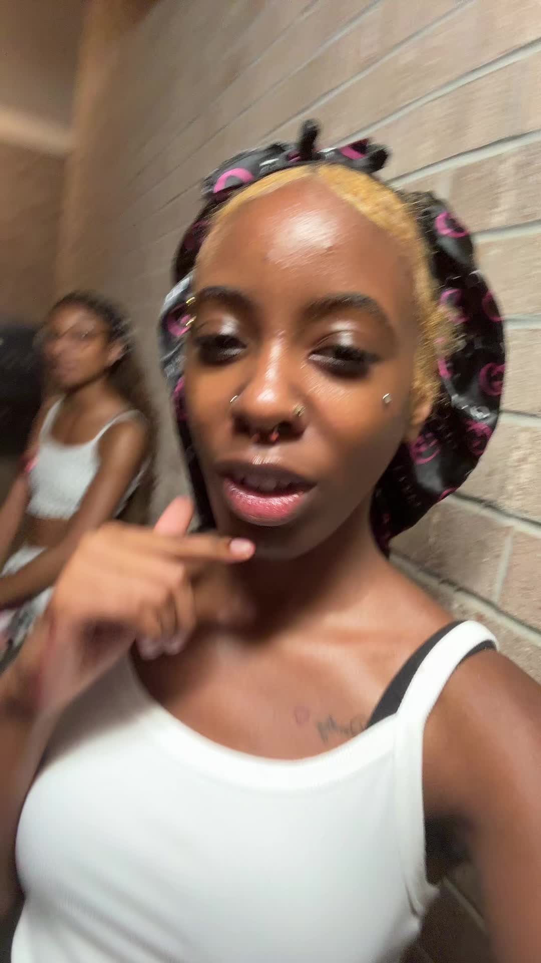 @Imalias._