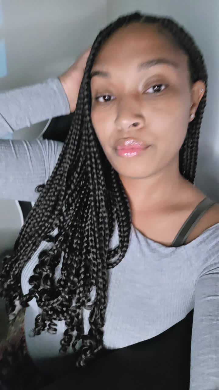 @Auribabyy