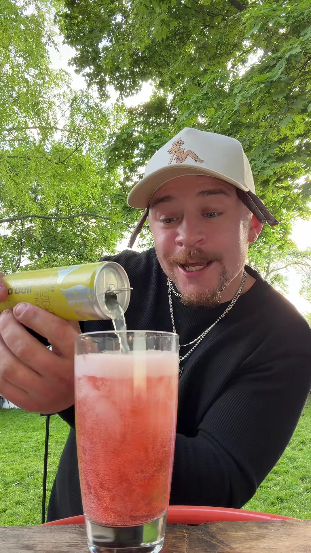 @🧃JonnySips_2.0🧃