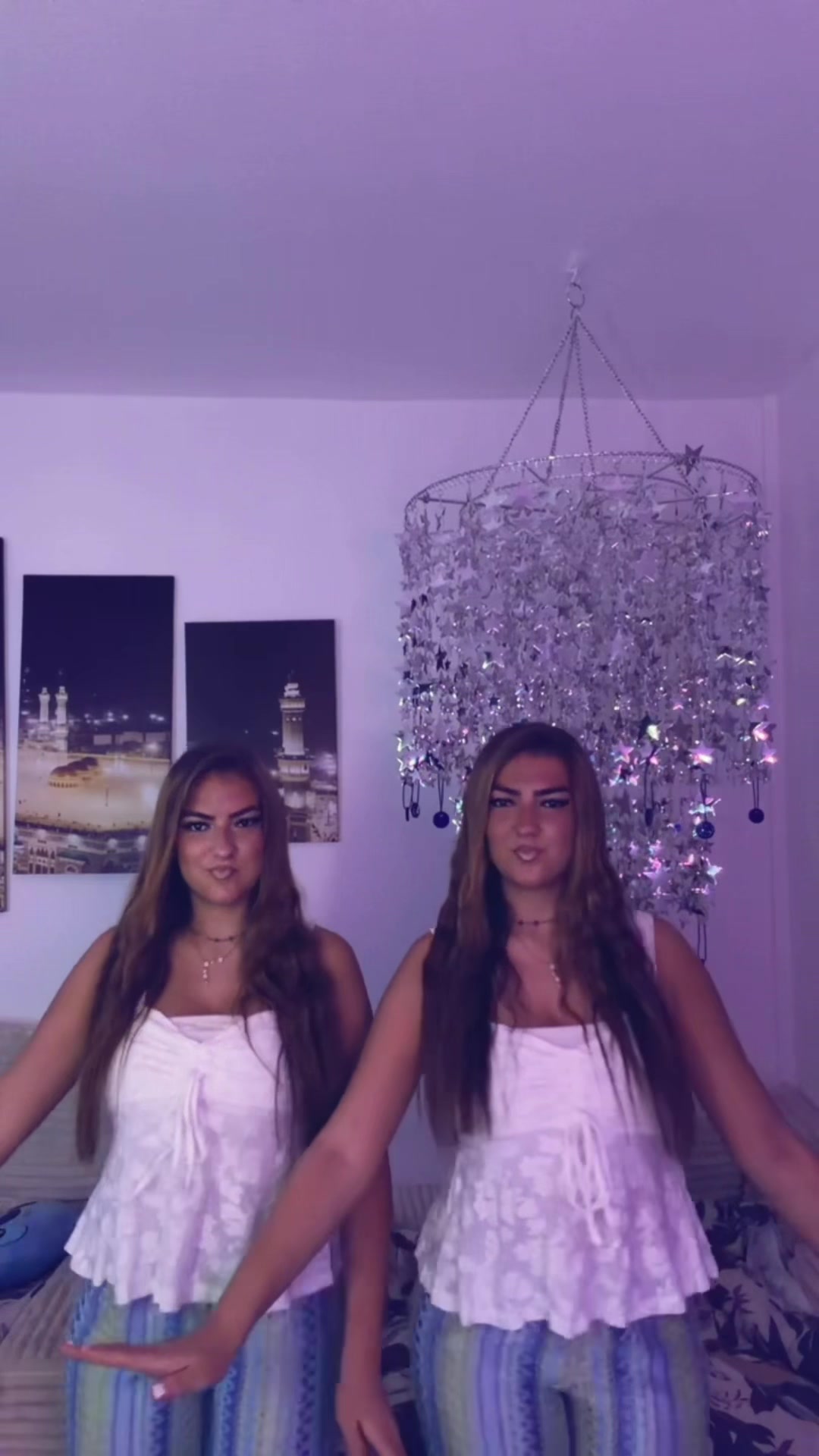 @Twinsss👯♀️