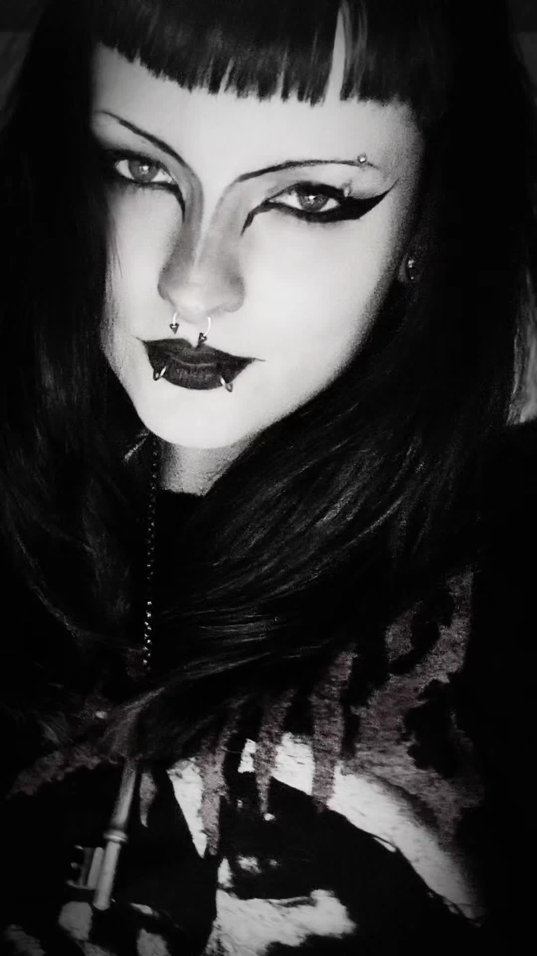 @𝕯𝖗𝖆𝖈𝖚𝖑𝖎𝖓𝖆🦇