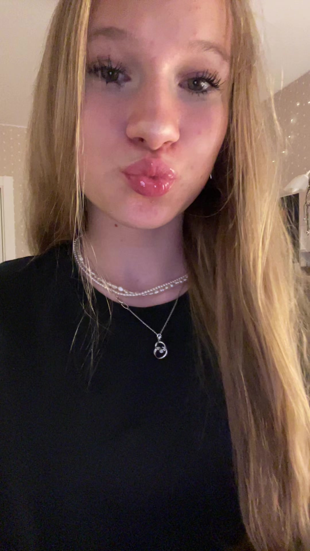 @sashaas