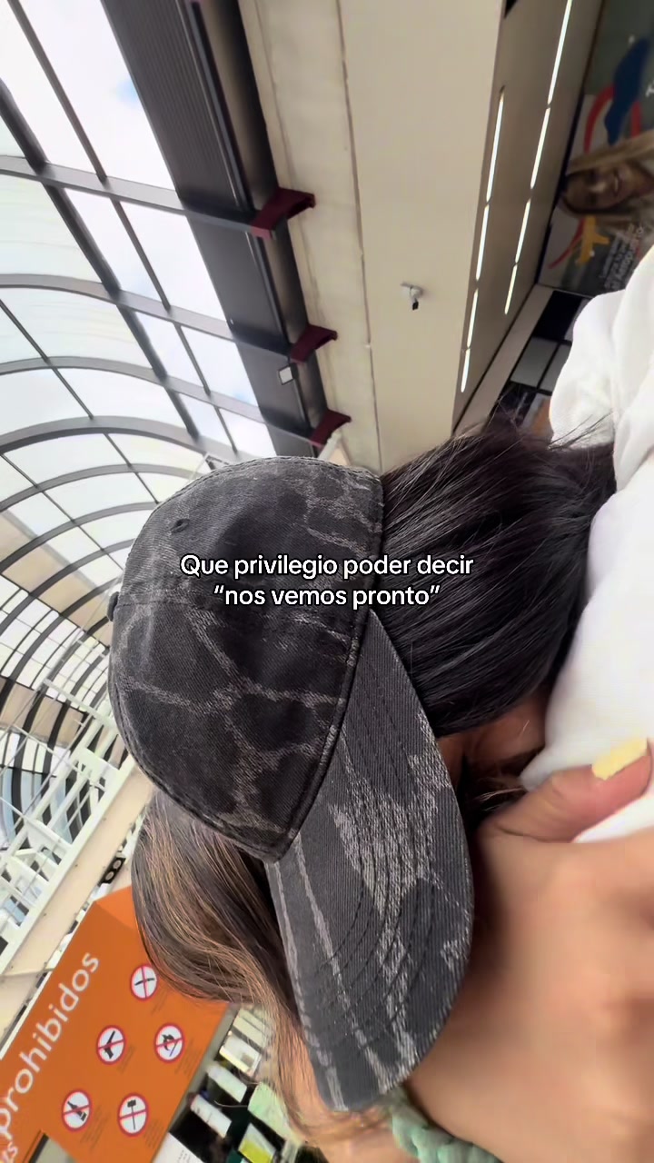 @stephieeortez