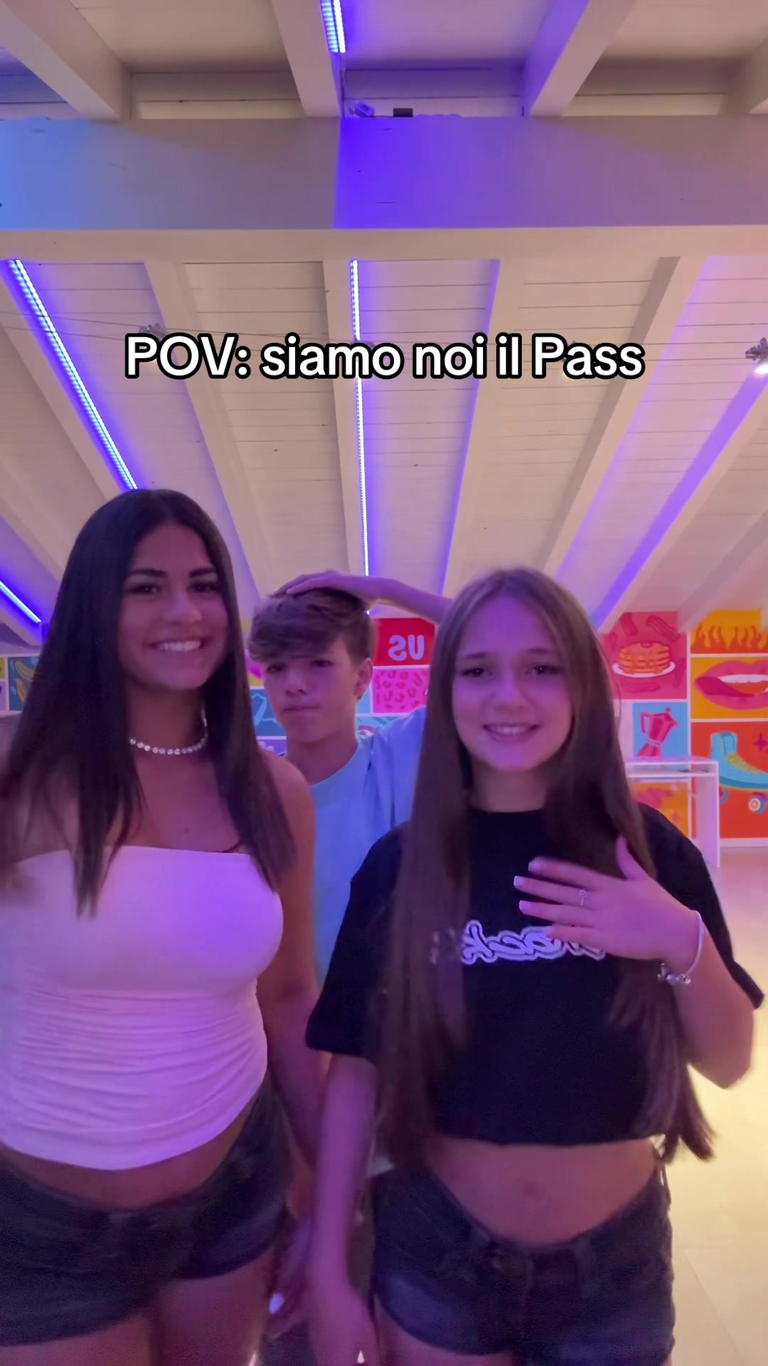 @LV