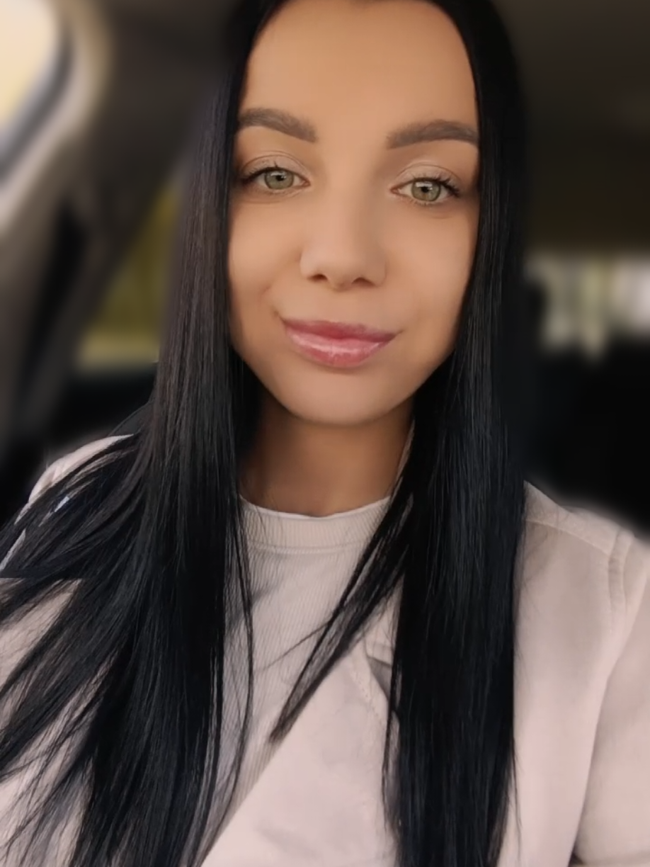 @czarneniebo___