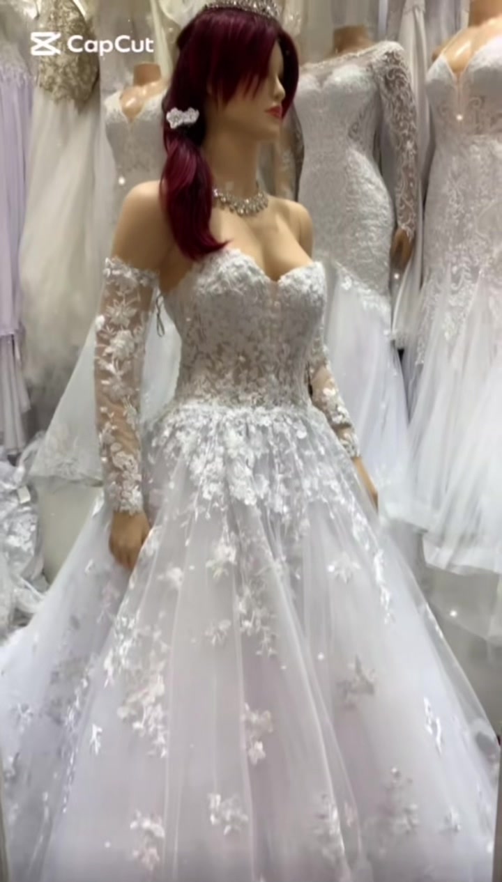 @Amanda's Bridal