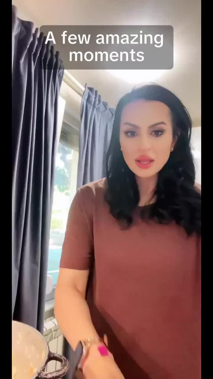 @Laura Banesanu