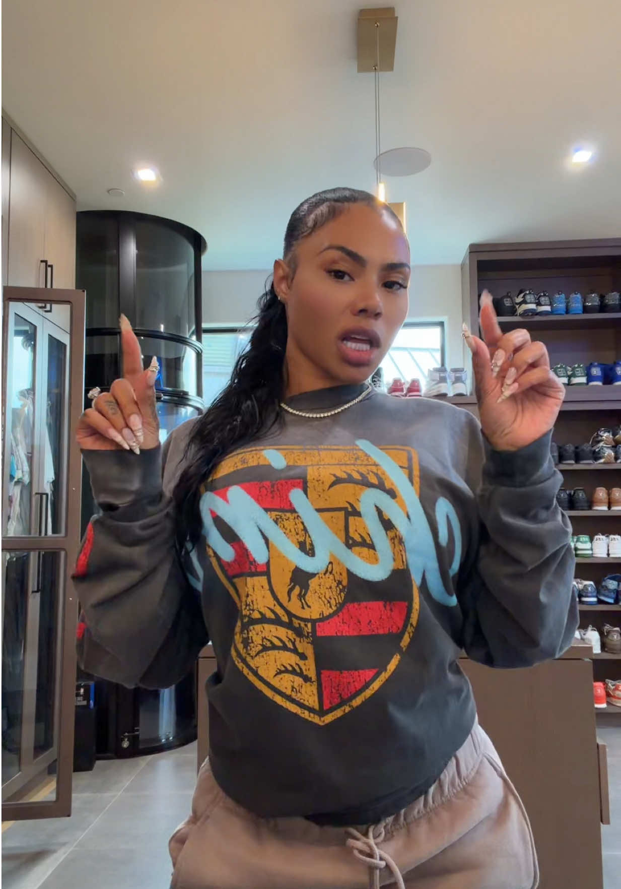 @Alisah