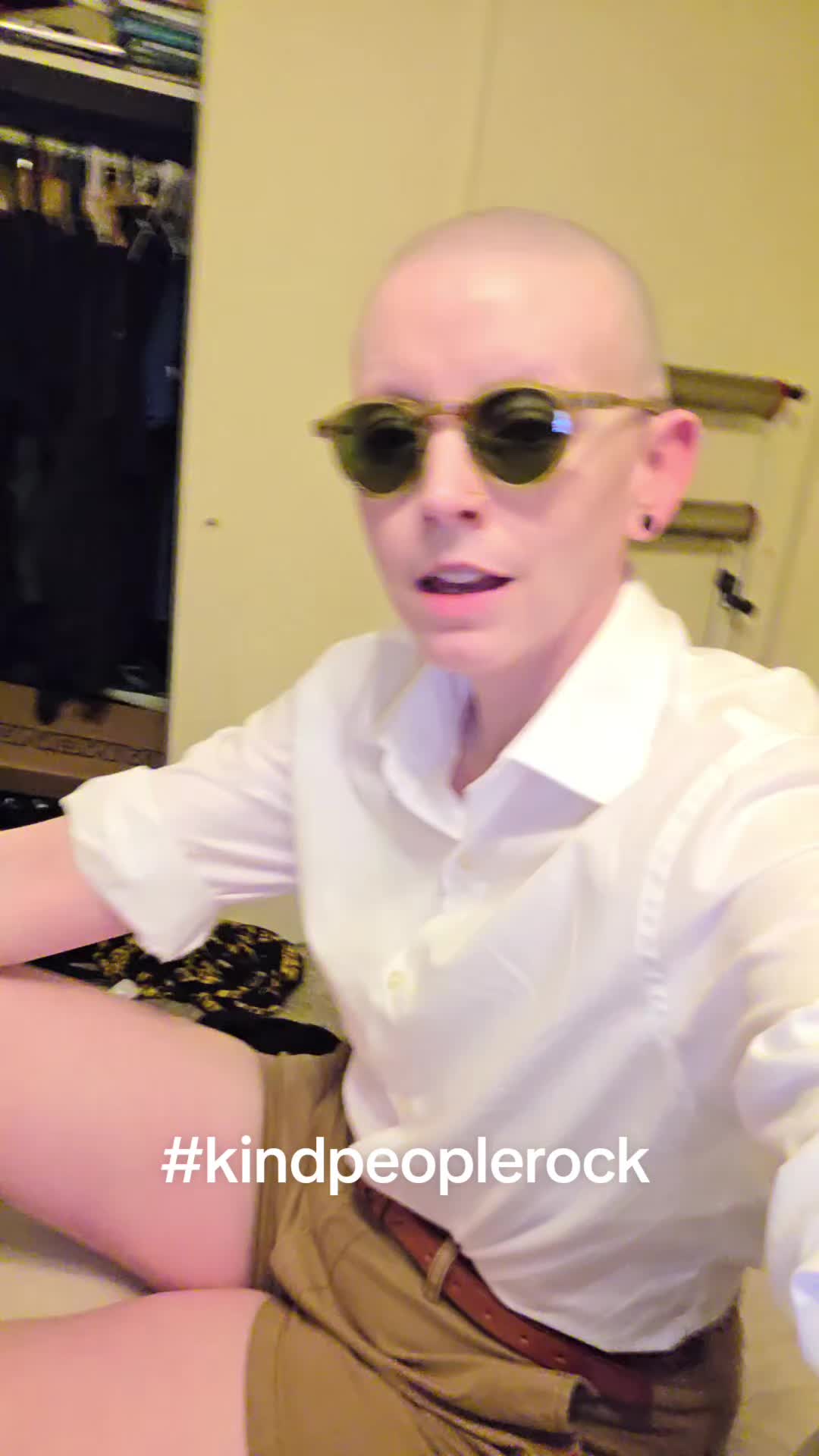 @Buzzcutgirl3