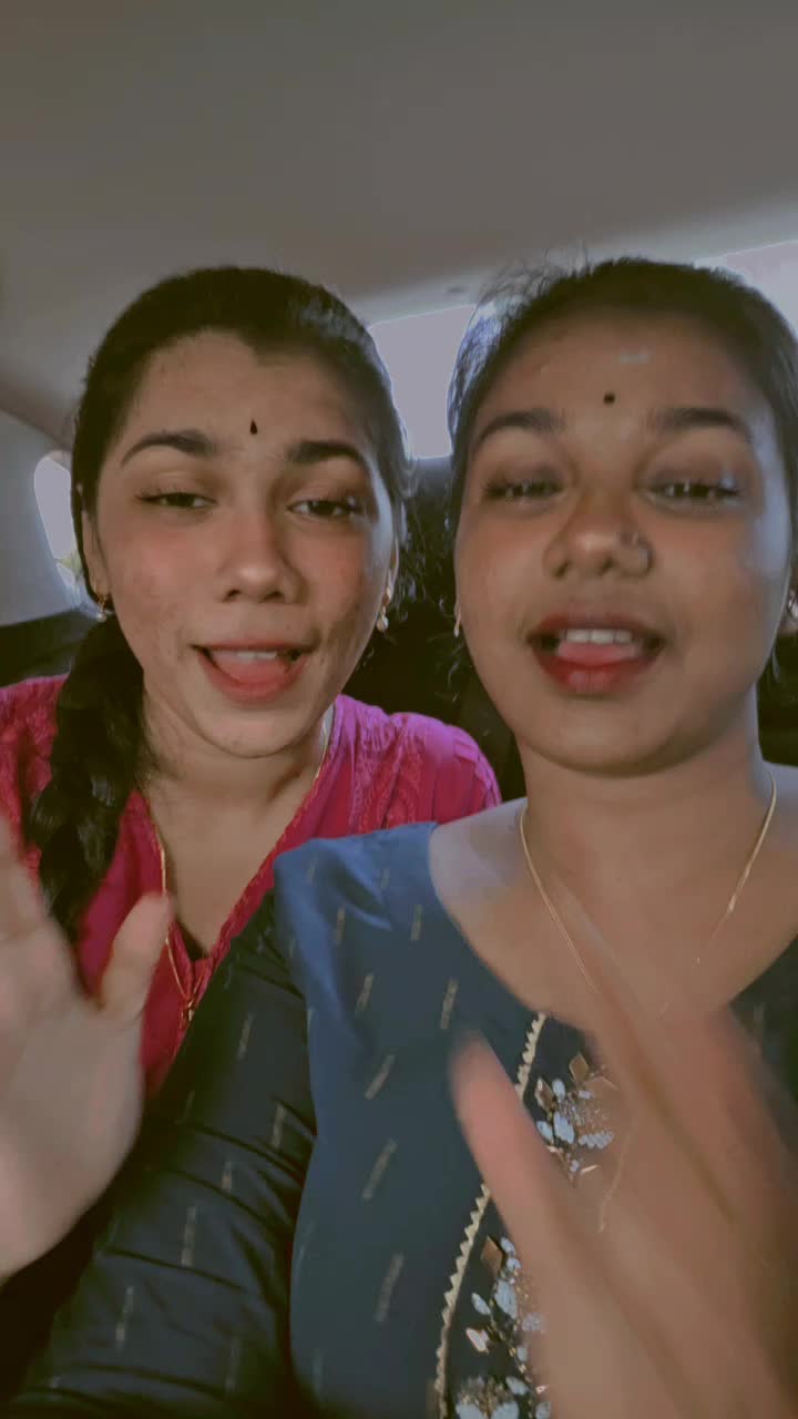 @பாரதி🖤🌻