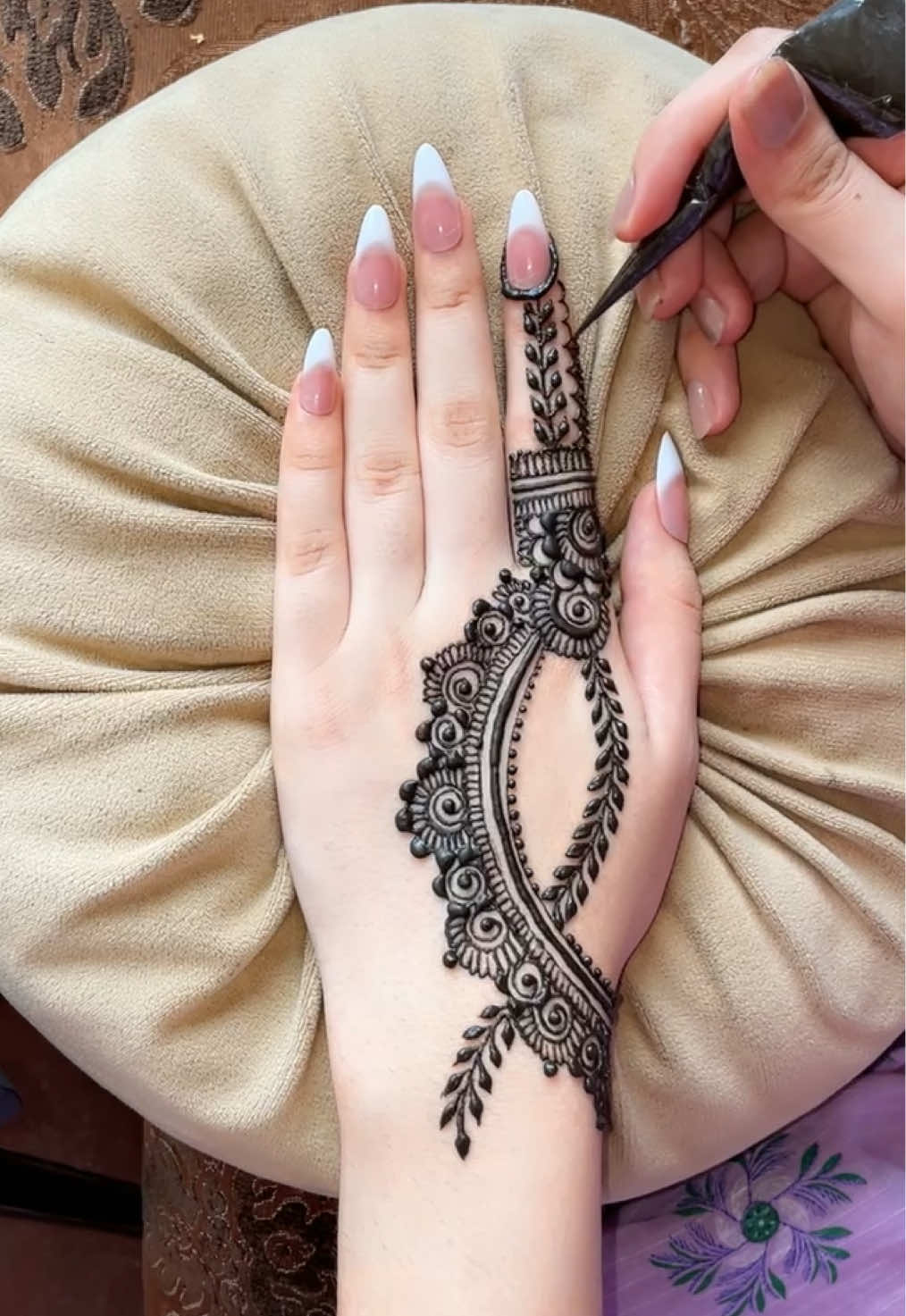 @Henna by Laraib Faisalabad🥀🔥