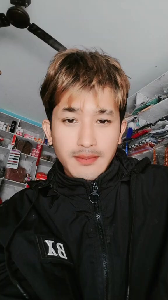 @🐼