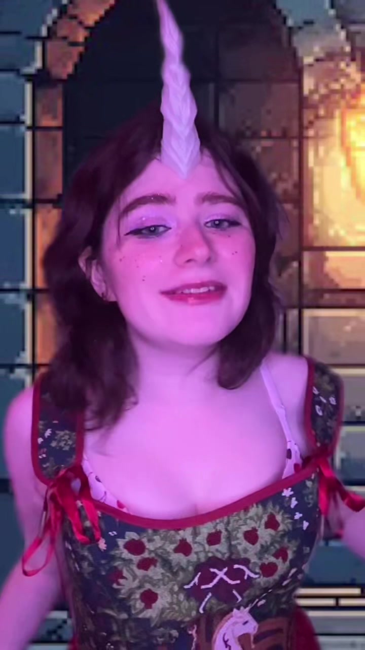 @BeccaVoid