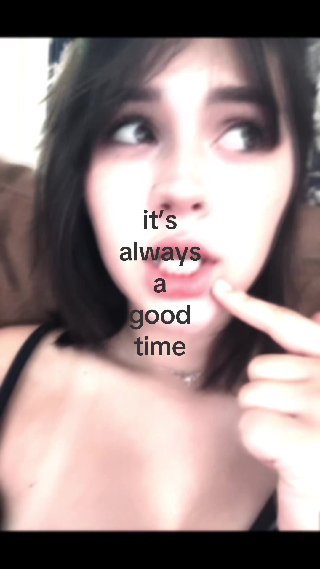 @༺✧ᴍɪᴄʜᴀ✧༻