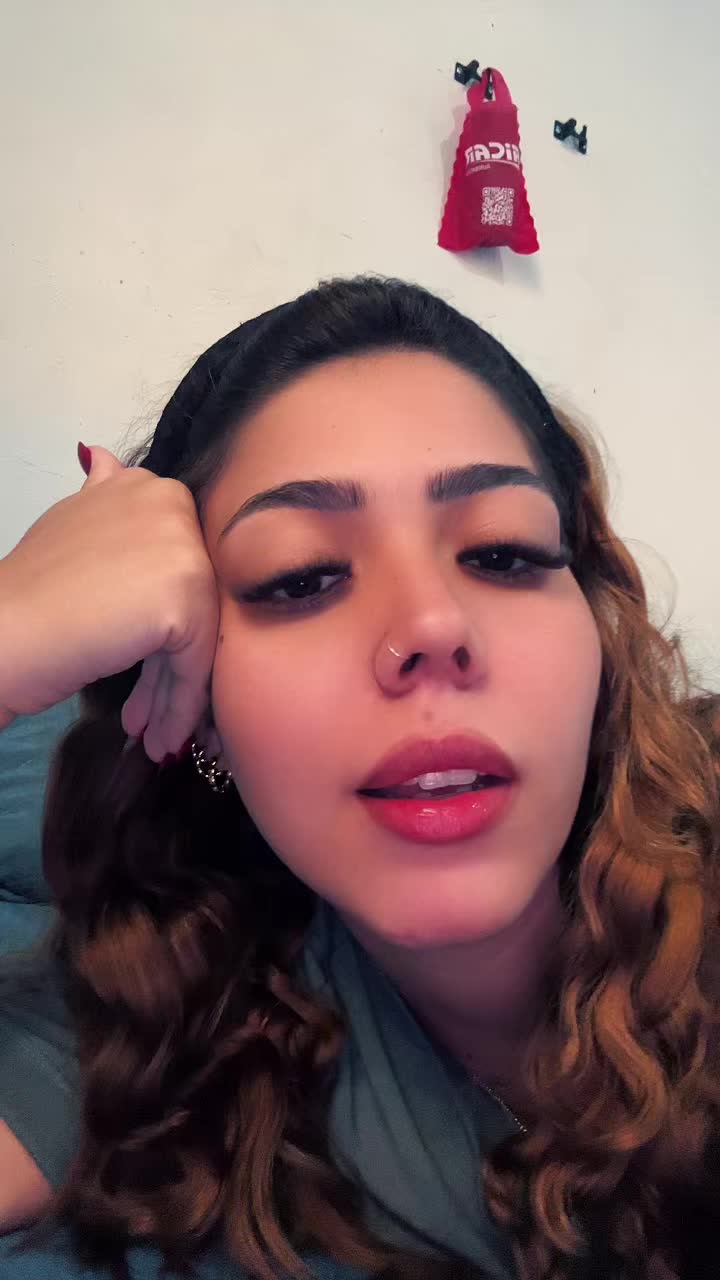 @Ana Vitoria Batista Souza