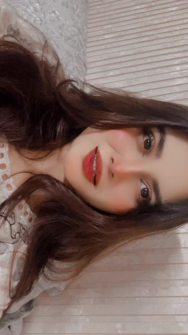 @Emaan🕊️✨