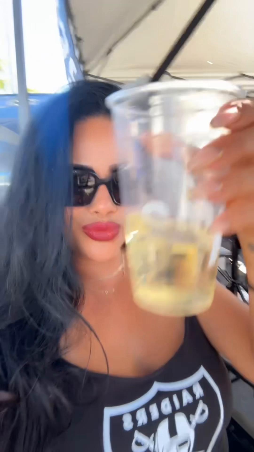 @sandysprinkles77