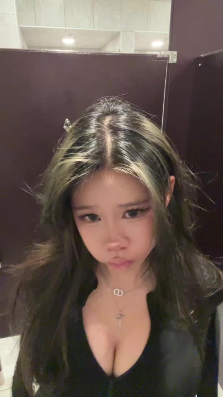 @Christina