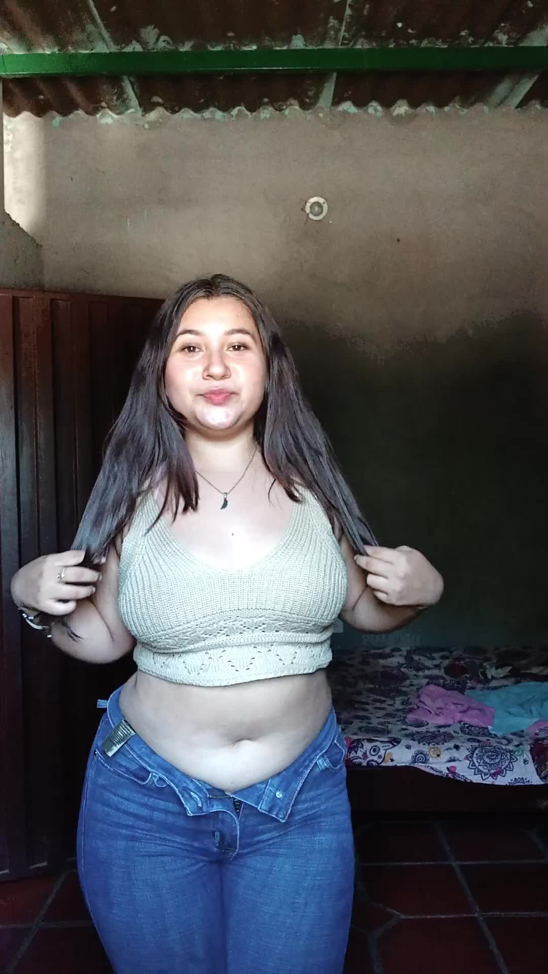 @Nayely