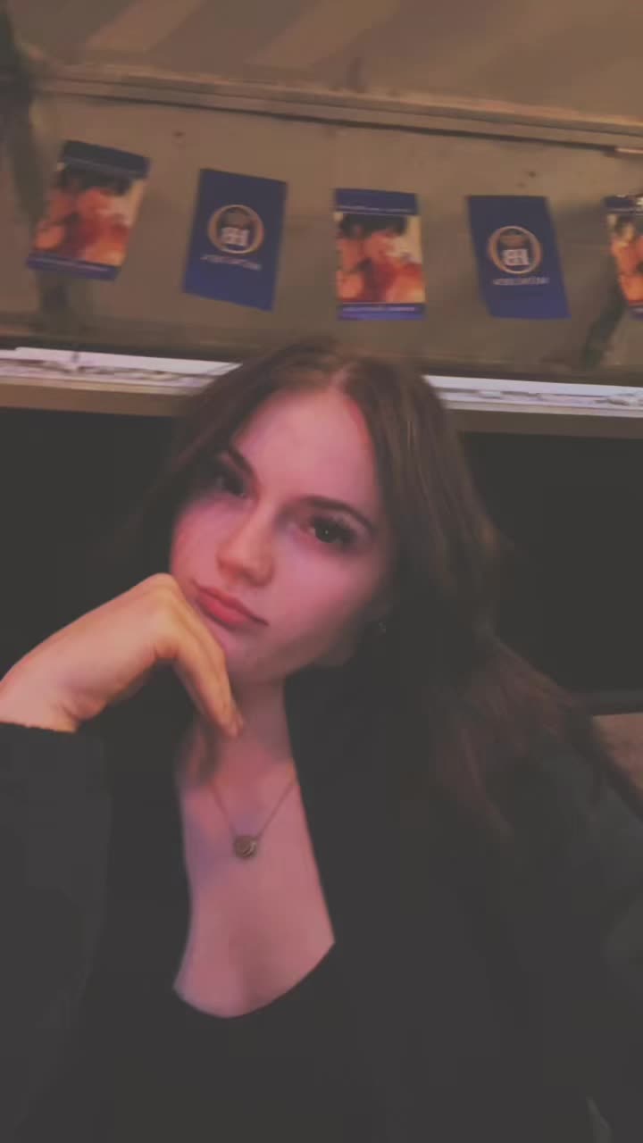 @Ķ.Ħ.L.&Otilde;.&Egrave;