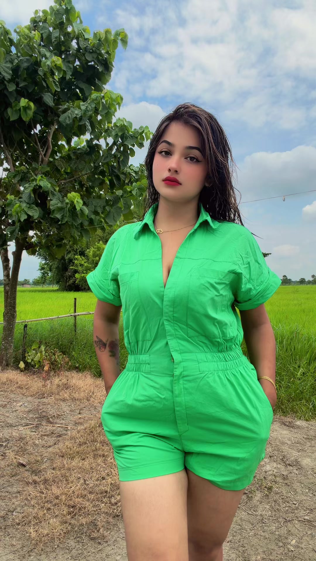 @Moon🌙🇳🇵