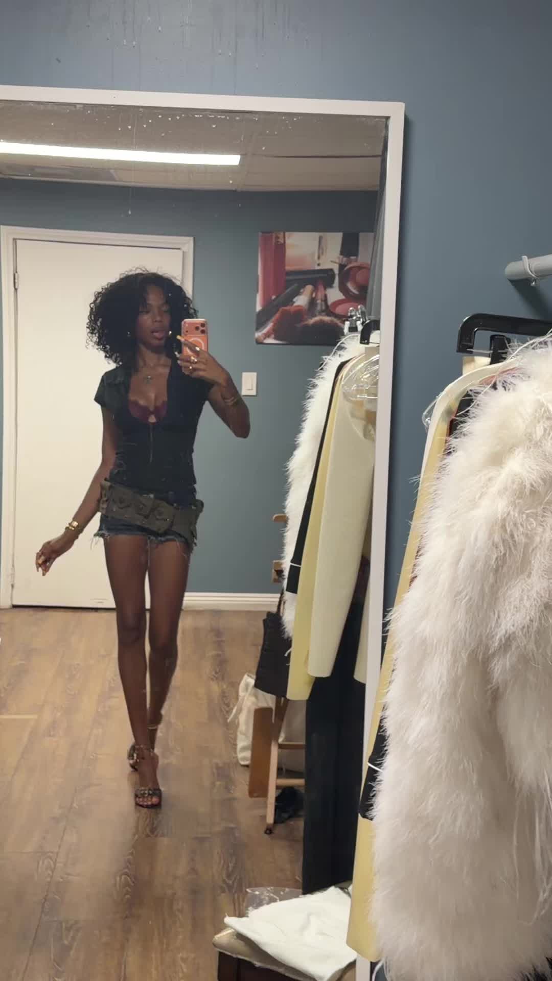 @ZENDAYA