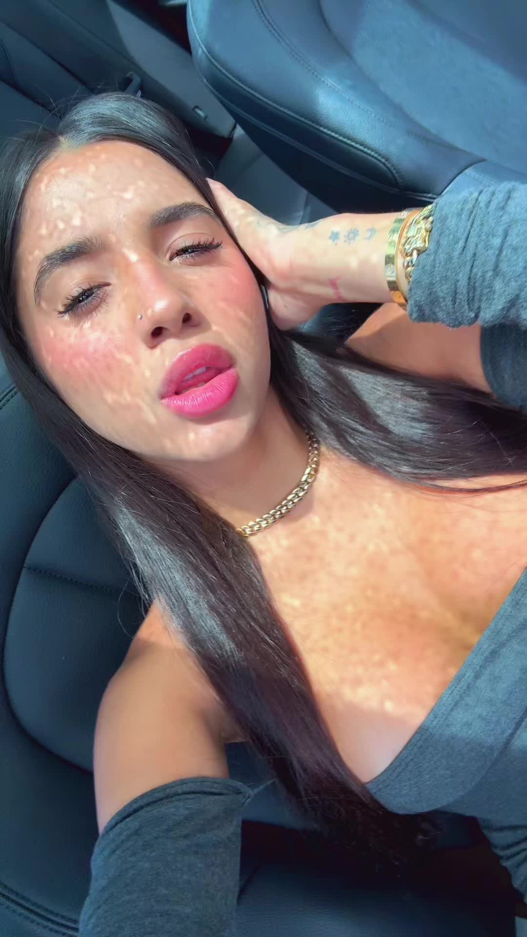 @Katy ๐ค