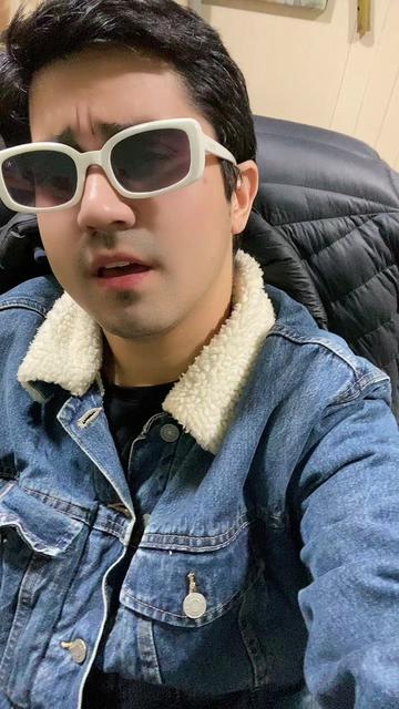 @Clau Alvarado 🇰🇷