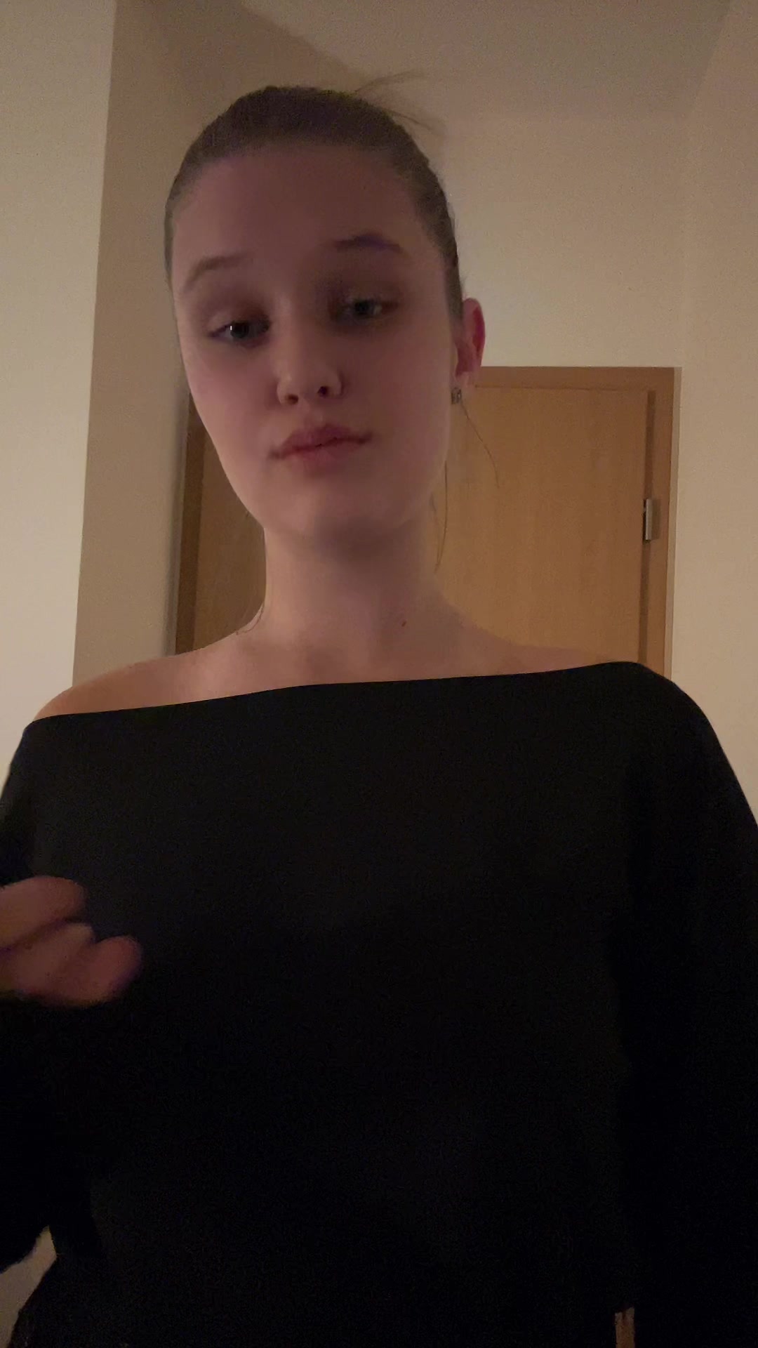 @𝑽𝒊𝒌𝒕𝒐𝒓𝒊𝒂 ࣪ ˖❦