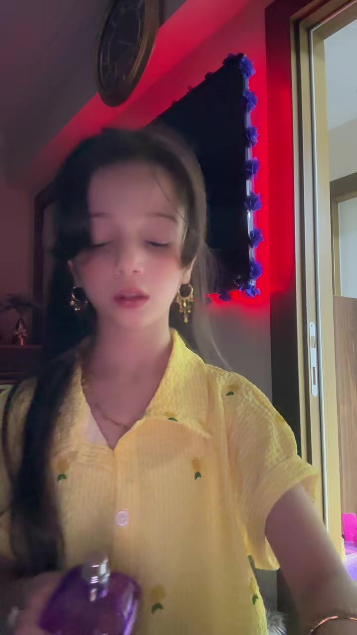 @𝑴𝒊𝑹𝑨🍒