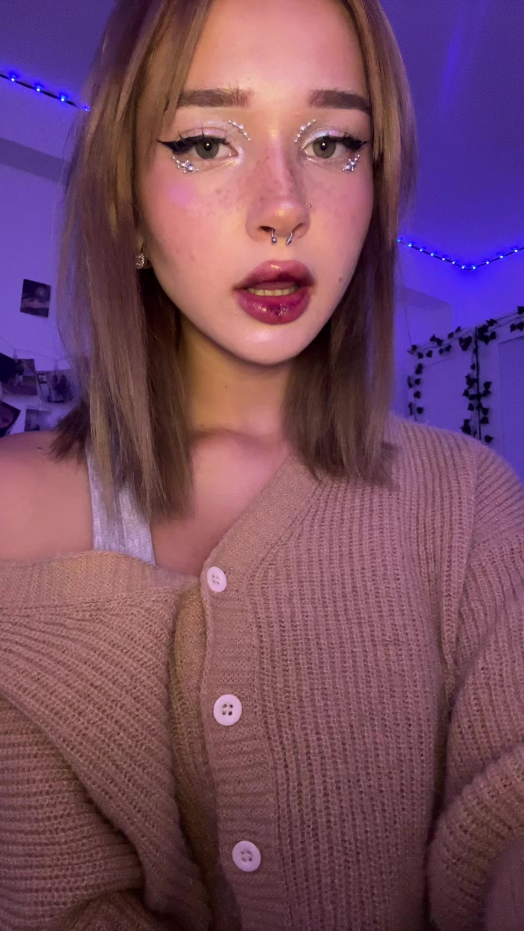 @кицька